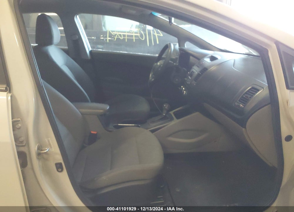2014 KIA FORTE LX VIN: KNAFK4A68E5188627