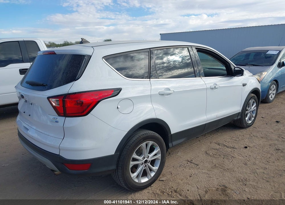 2019 FORD ESCAPE SE VIN: 1FMCU9GD8KUA25704