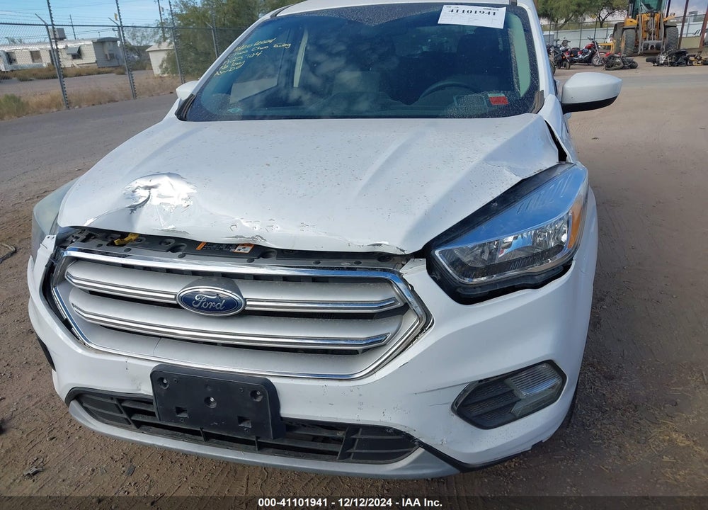 2019 FORD ESCAPE SE VIN: 1FMCU9GD8KUA25704