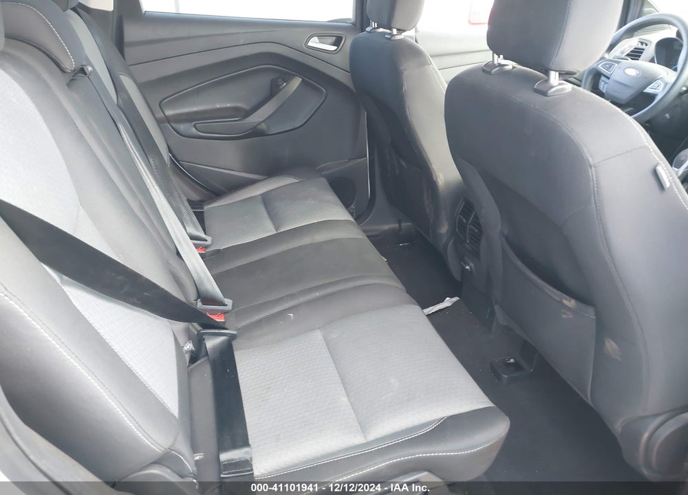 2019 FORD ESCAPE SE VIN: 1FMCU9GD8KUA25704