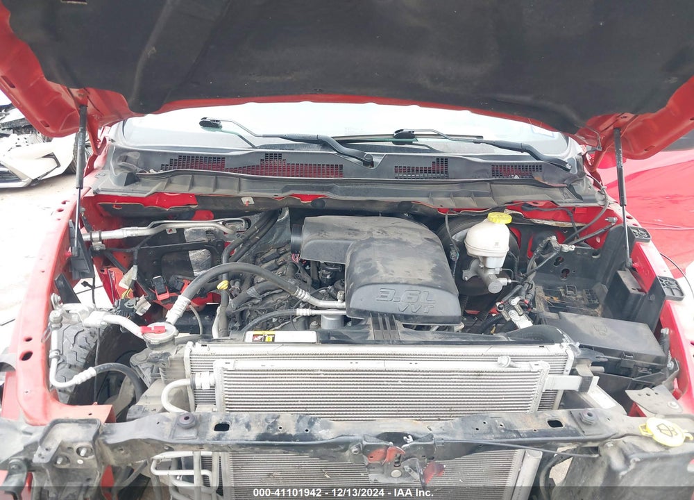 2022 RAM 1500 CLASSIC VIN: 1C6RR6LG4NS169742