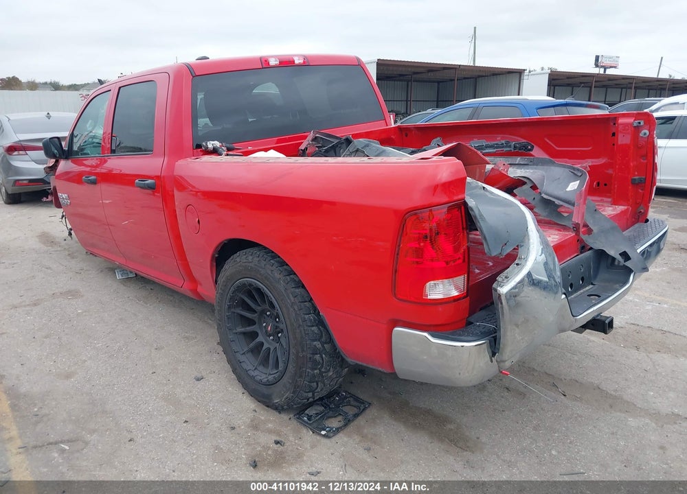 2022 RAM 1500 CLASSIC VIN: 1C6RR6LG4NS169742