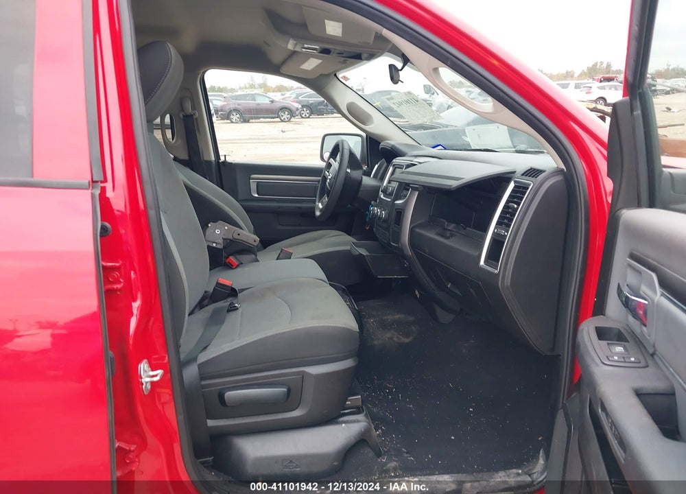 2022 RAM 1500 CLASSIC VIN: 1C6RR6LG4NS169742