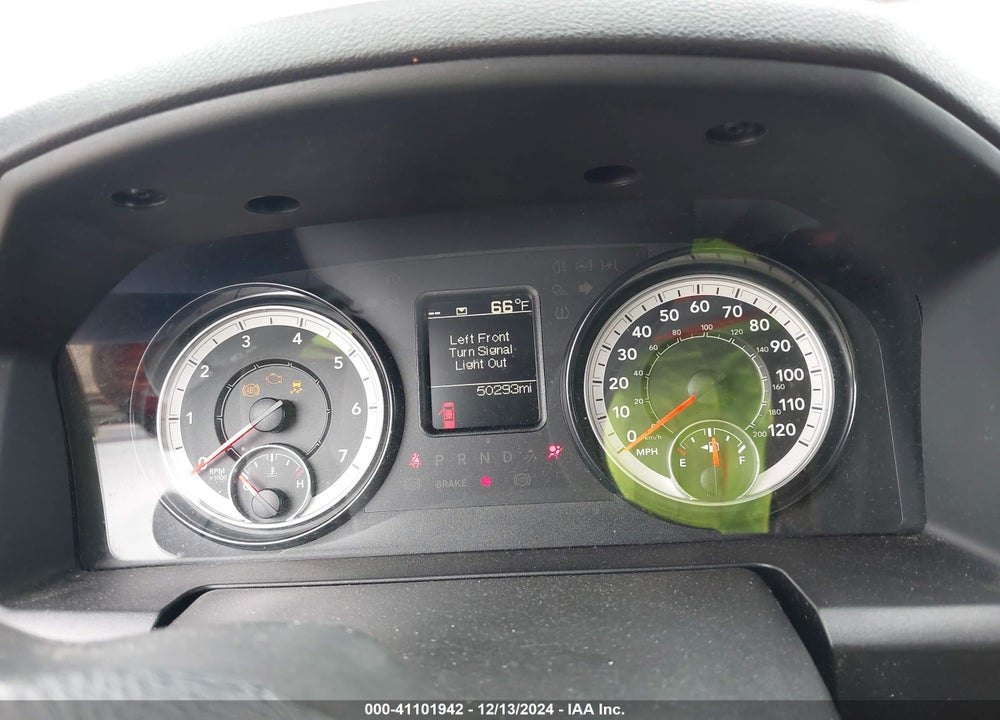 2022 RAM 1500 CLASSIC VIN: 1C6RR6LG4NS169742