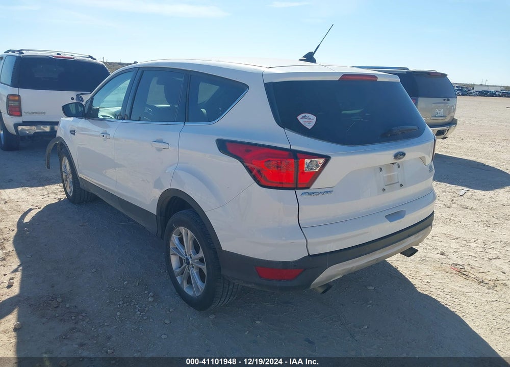 2019 FORD ESCAPE SE VIN: 1FMCU0GD6KUB81882