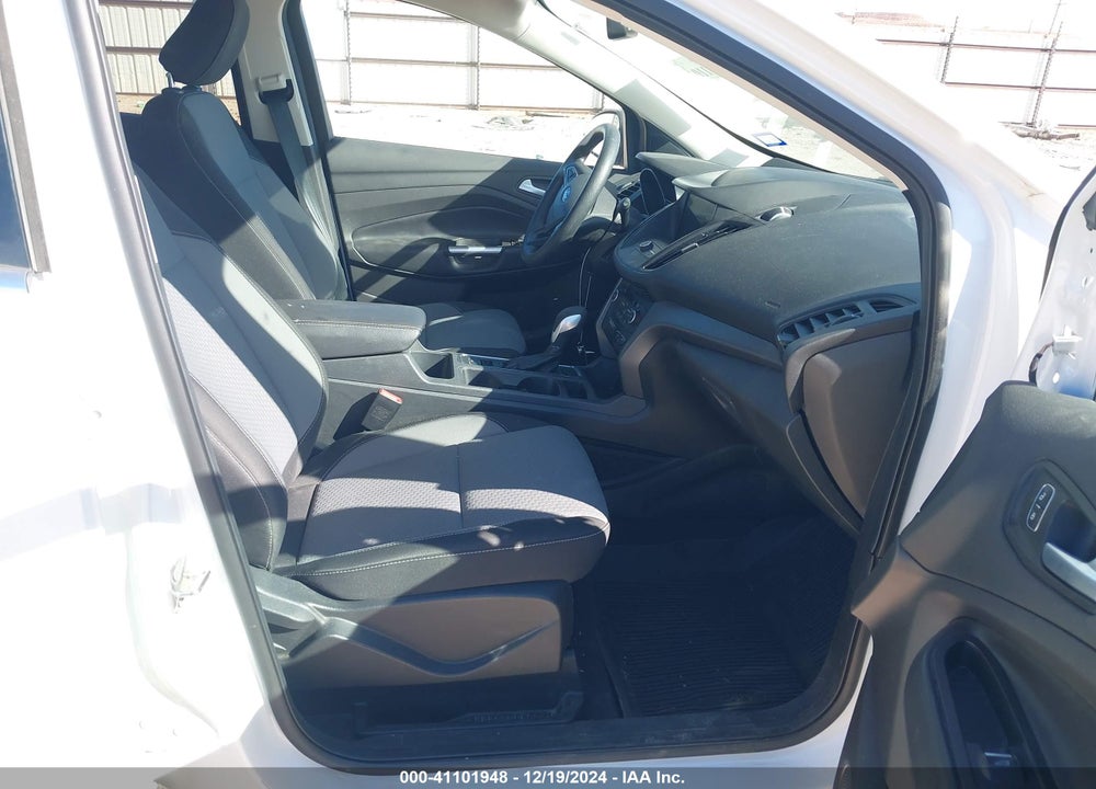 2019 FORD ESCAPE SE VIN: 1FMCU0GD6KUB81882