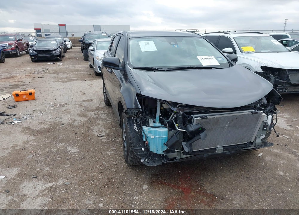 2018 TOYOTA RAV4 LE VIN: JTMZFREV5JJ736460