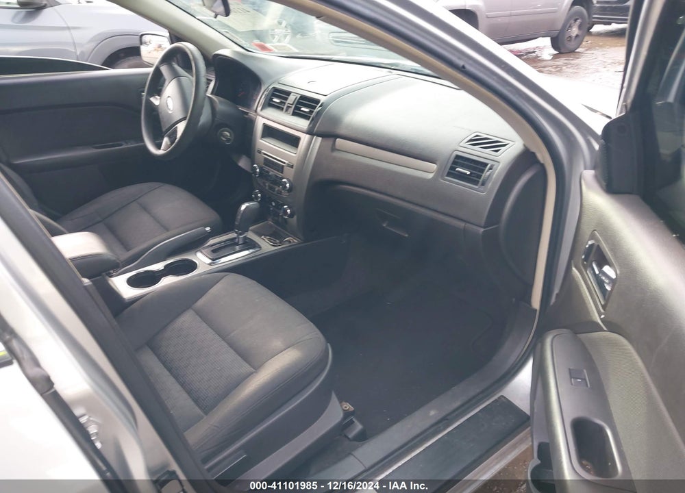 2011 FORD FUSION SE VIN: 3FAHP0HA8BR280710