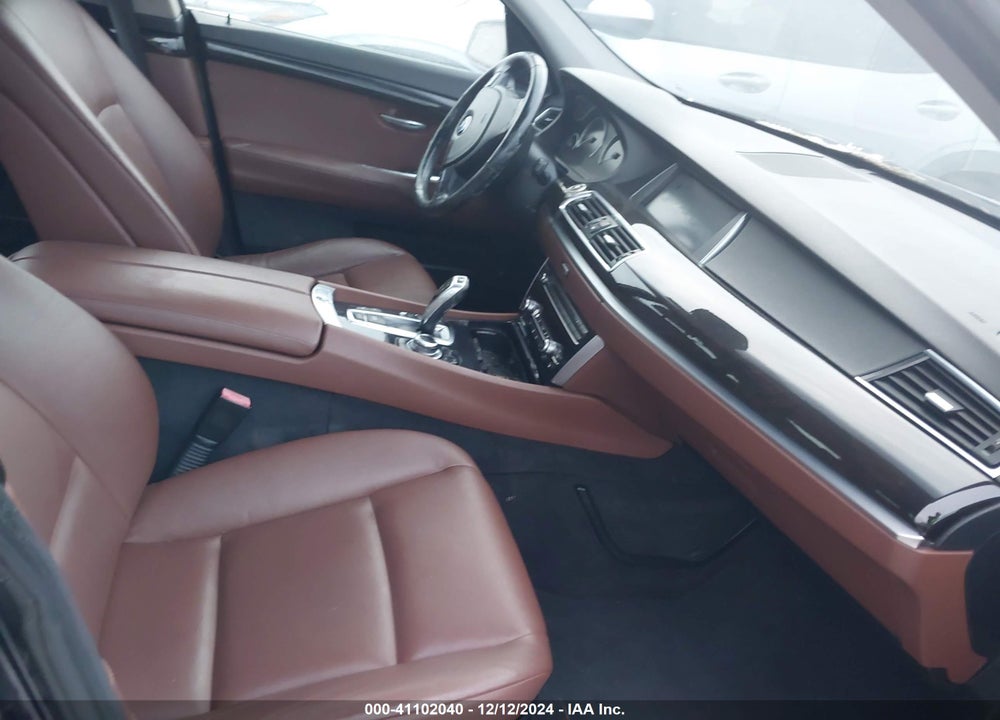 2011 BMW 550I GRAN TURISMO XDRIVE VIN: WBASP4C50BC341643