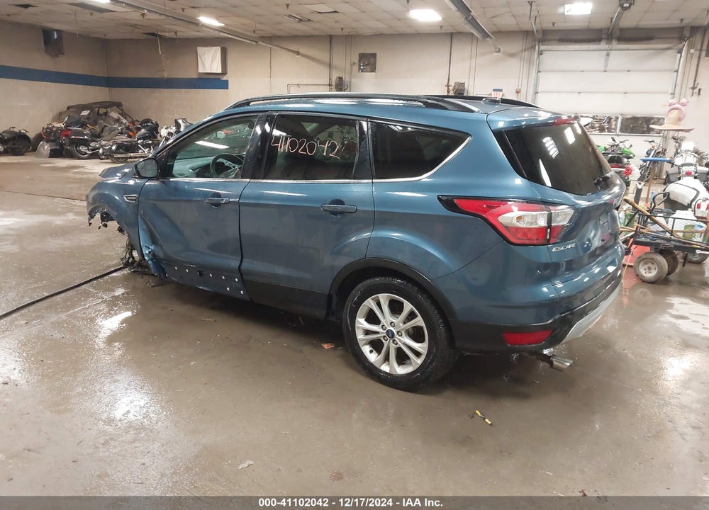 2018 FORD ESCAPE SE VIN: 1FMCU9GD7JUB92277