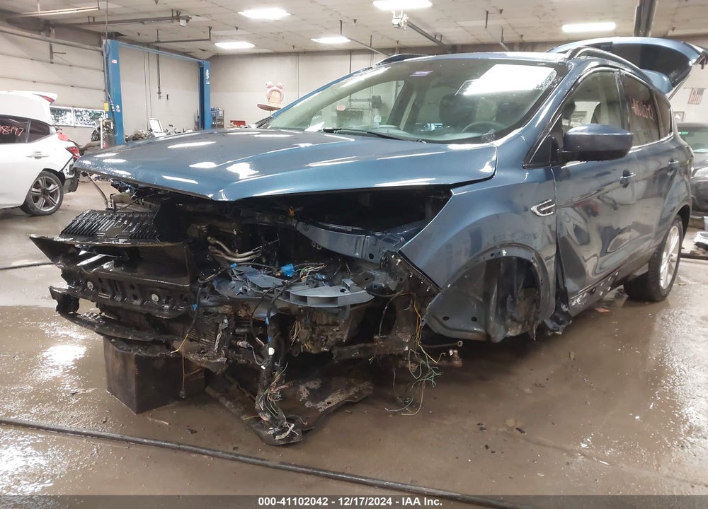 2018 FORD ESCAPE SE VIN: 1FMCU9GD7JUB92277
