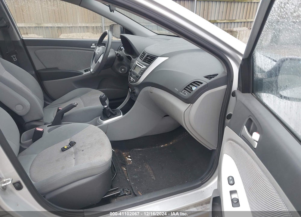 2013 HYUNDAI ACCENT GLS VIN: KMHCT4AE0DU298100