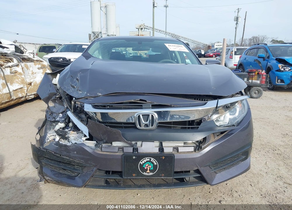 2018 HONDA CIVIC LX VIN: 2HGFC2F57JH594133