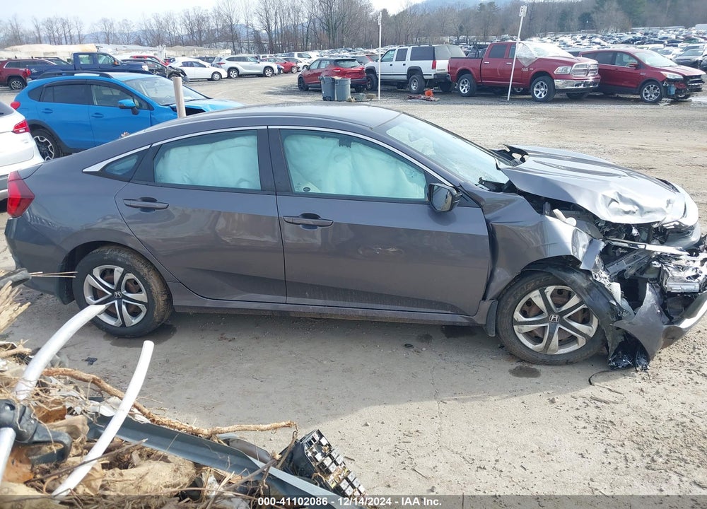 2018 HONDA CIVIC LX VIN: 2HGFC2F57JH594133