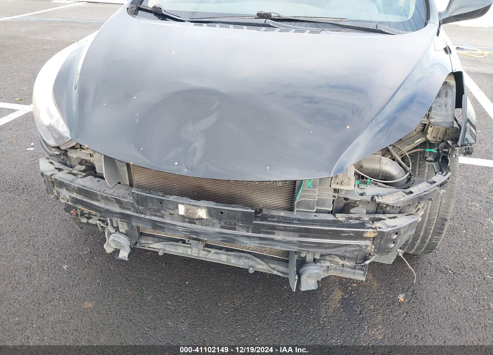 2013 HYUNDAI ELANTRA VIN: KMHDH4AE4DU569164