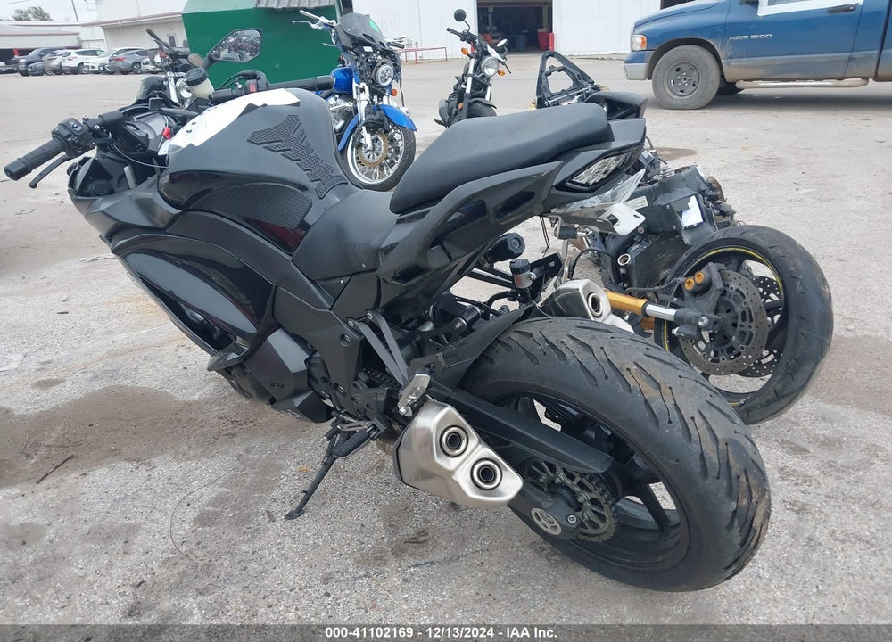 2019 KAWASAKI ZX1000 W VIN: JKAZXCW15KA021101