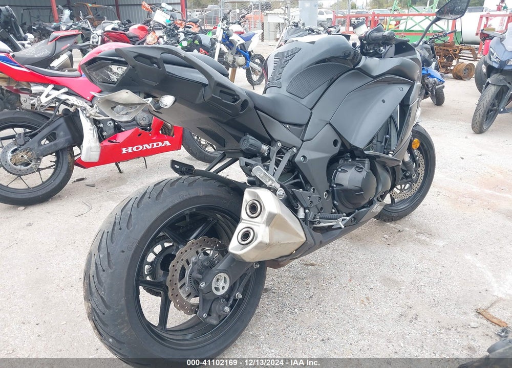 2019 KAWASAKI ZX1000 W VIN: JKAZXCW15KA021101
