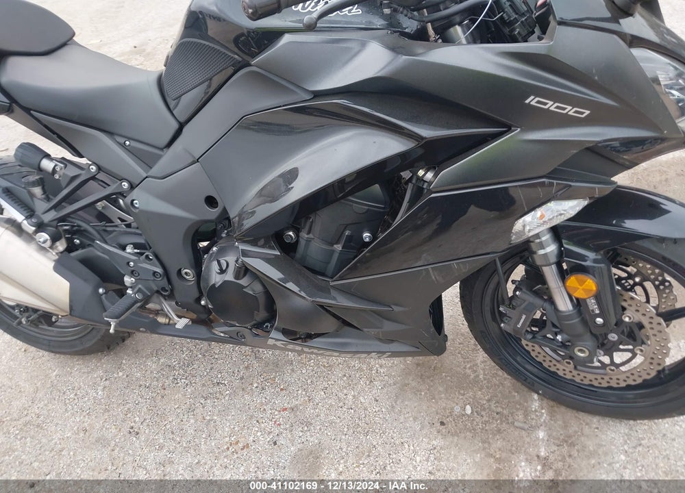 2019 KAWASAKI ZX1000 W VIN: JKAZXCW15KA021101