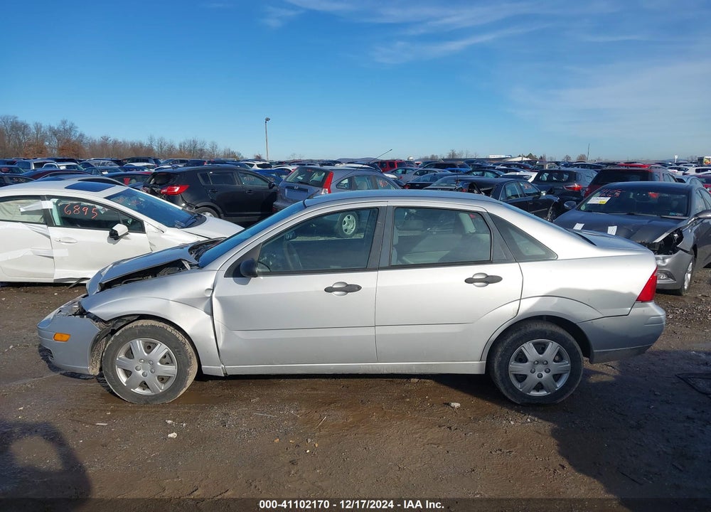 2006 FORD FOCUS ZX4 VIN: 1FAHP34N06W196605