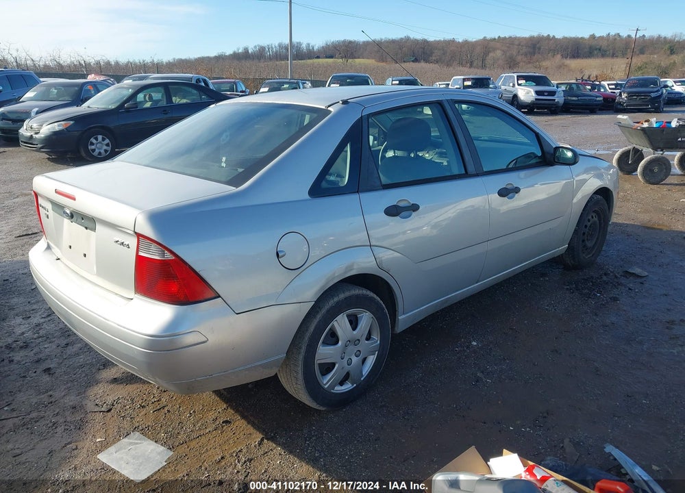 2006 FORD FOCUS ZX4 VIN: 1FAHP34N06W196605