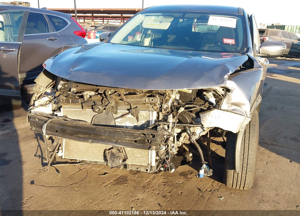 2015 NISSAN ROGUE S VIN: KNMAT2MV9FP564811