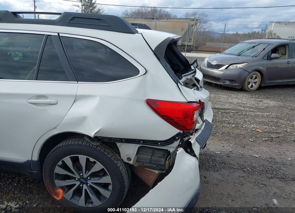 2015 SUBARU OUTBACK 2.5I LIMITED VIN: 4S4BSBNC1F3268866
