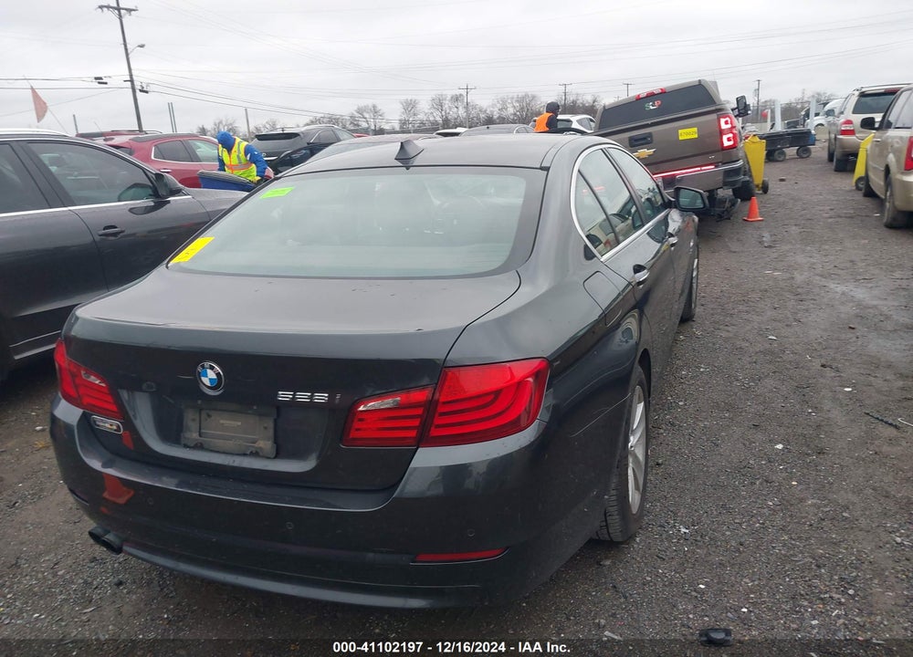 2012 BMW 528I XDRIVE VIN: WBAXH5C54CDW05595