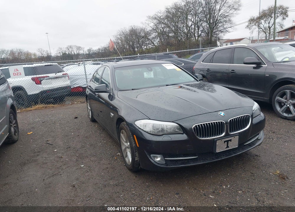 2012 BMW 528I XDRIVE VIN: WBAXH5C54CDW05595
