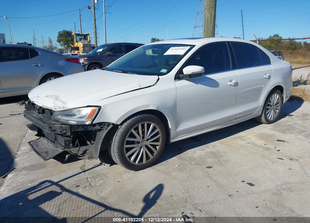 2011 VOLKSWAGEN JETTA 2.5L SEL VIN: 3VWLX7AJ5BM370835