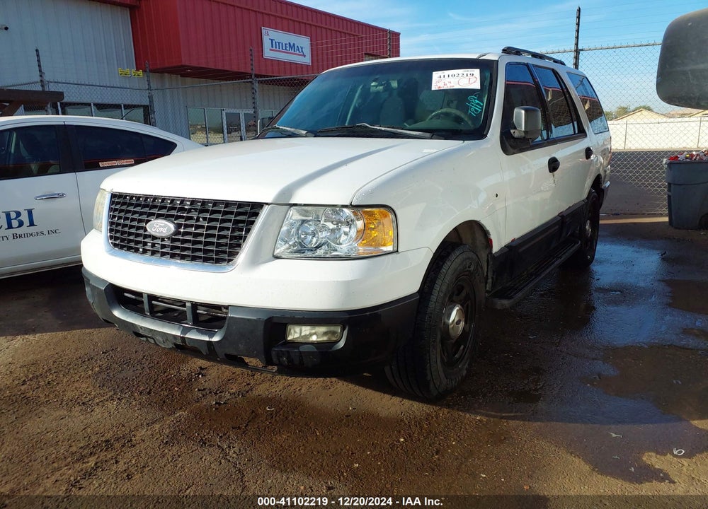 2005 FORD EXPEDITION XLT VIN: 1FMPU15505LA31800