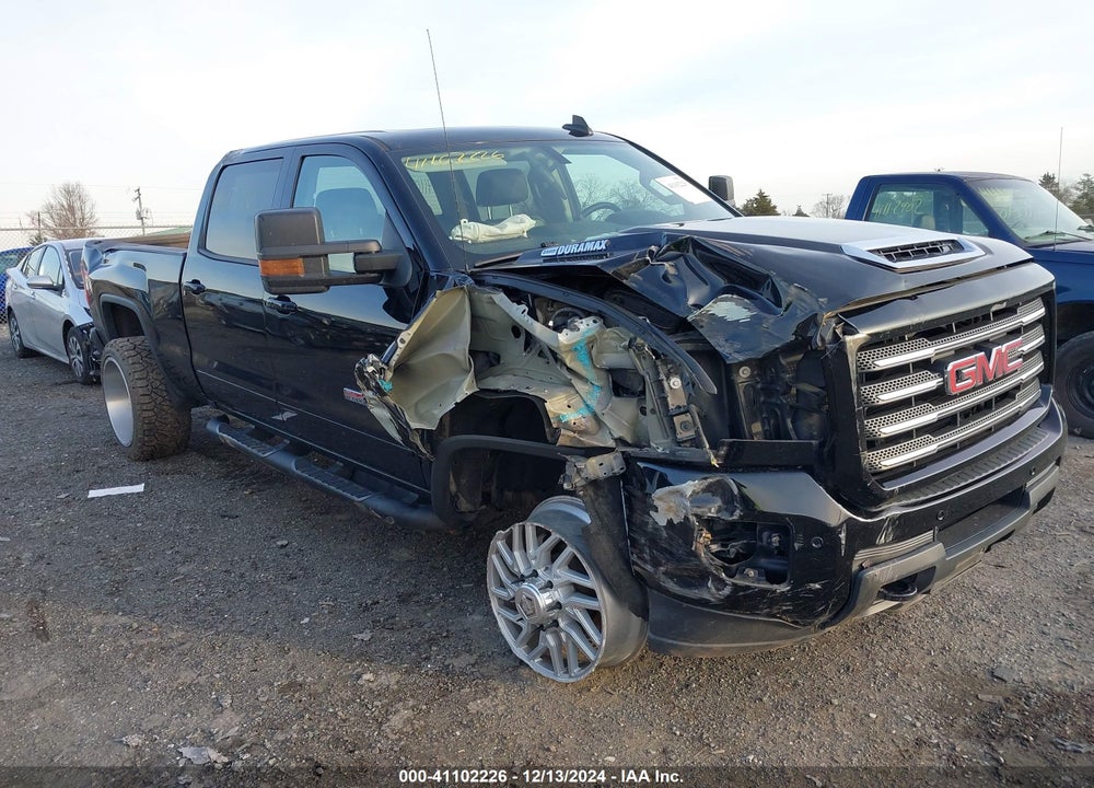 2018 GMC SIERRA 2500HD SLT VIN: 1GT12TEYXJF174719