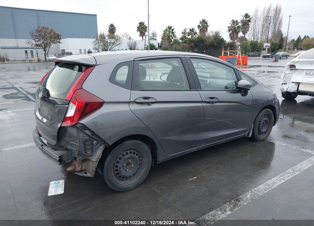 2017 HONDA FIT LX VIN: JHMGK5H51HS008225