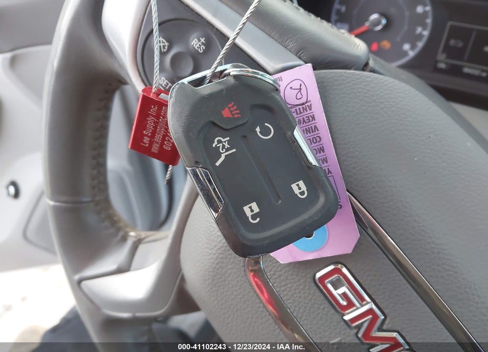 2017 GMC ACADIA VIN: 1GKKNSLA0HZ287989