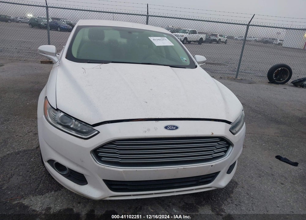 2015 FORD FUSION SE VIN: 3FA6P0HD5FR251124
