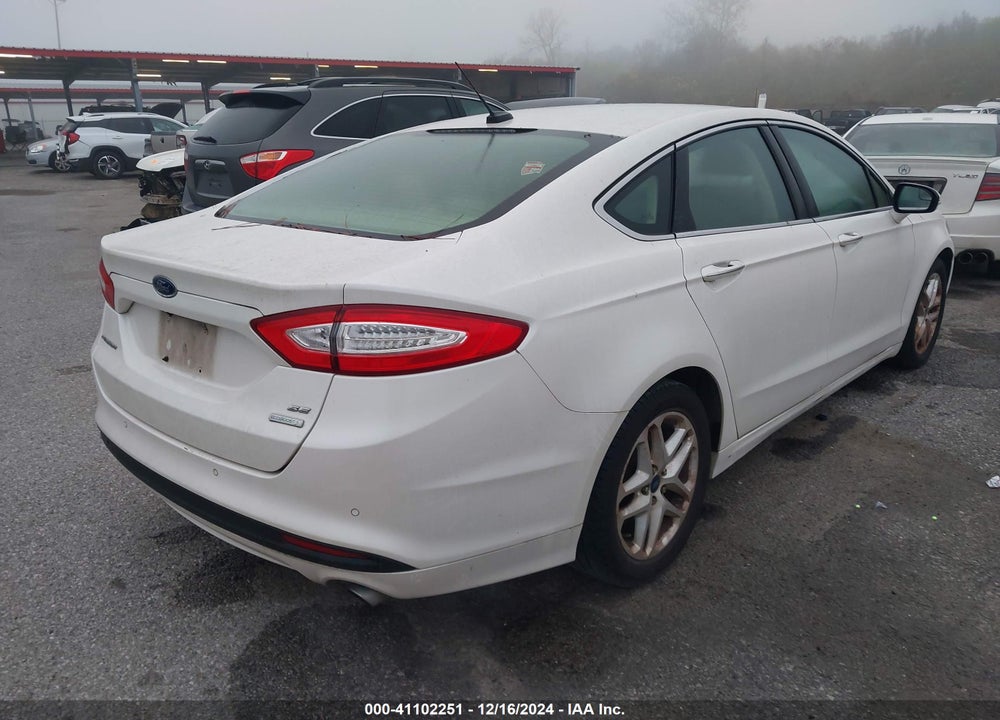 2015 FORD FUSION SE VIN: 3FA6P0HD5FR251124
