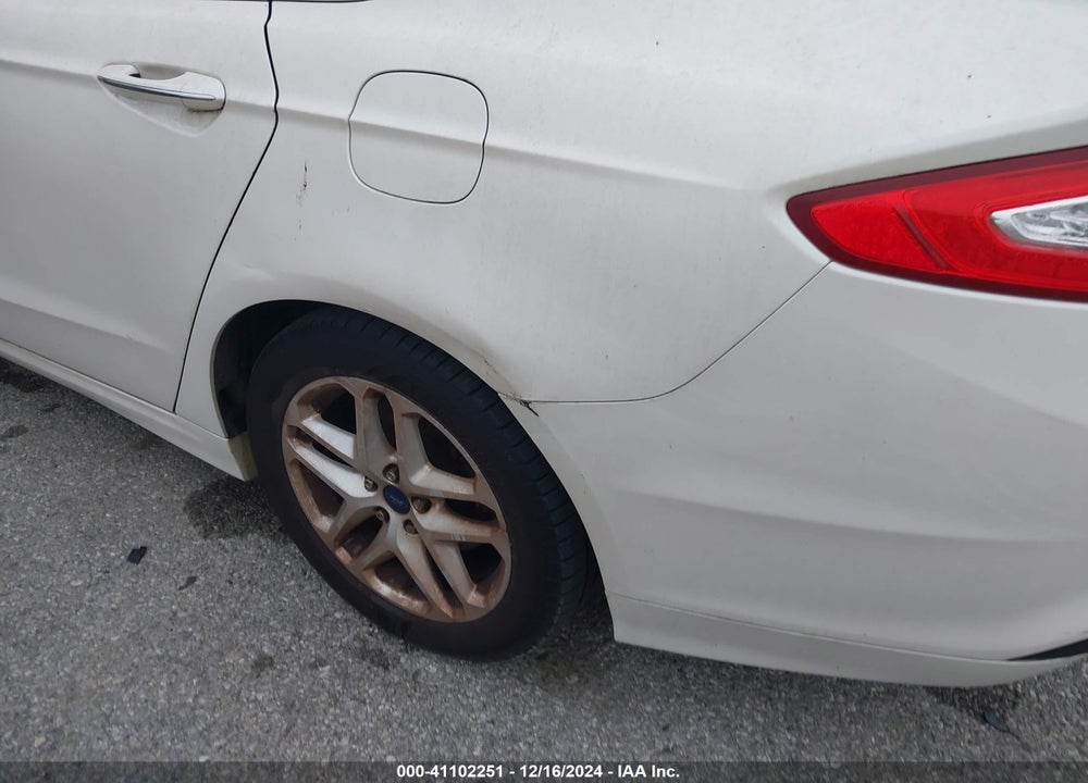 2015 FORD FUSION SE VIN: 3FA6P0HD5FR251124