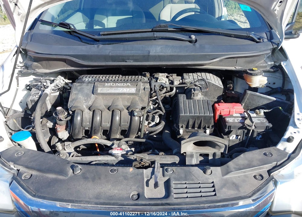 2014 HONDA INSIGHT LX VIN: JHMZE2H58ES000102