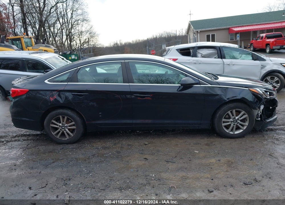 2017 HYUNDAI SONATA SE VIN: 5NPE24AF6HH535794