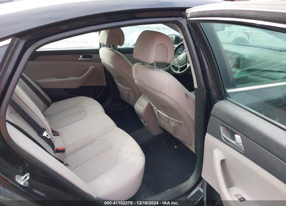 2017 HYUNDAI SONATA SE VIN: 5NPE24AF6HH535794
