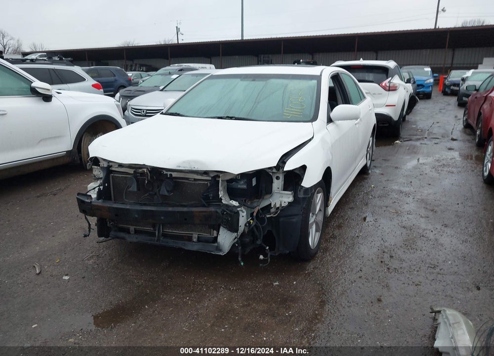 2011 TOYOTA CAMRY SE VIN: 4T1BF3EK6BU658433