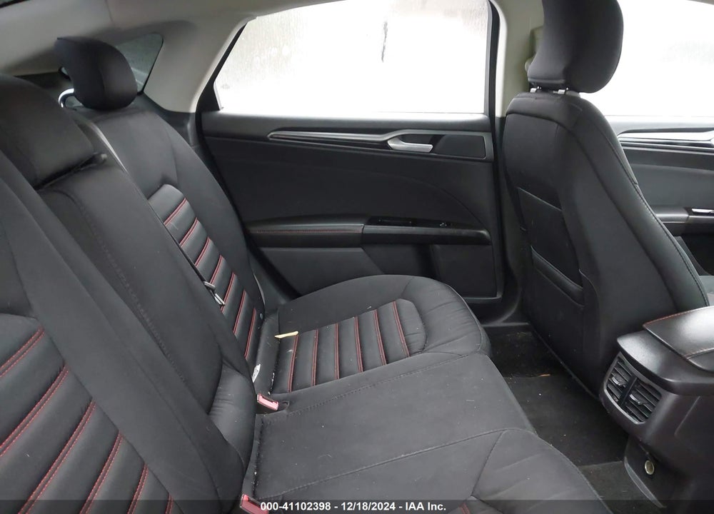 2015 FORD FUSION SE VIN: 1FA6P0HD4F5120365