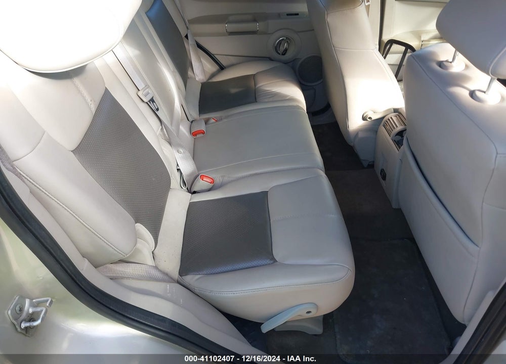2008 JEEP COMMANDER LIMITED VIN: 1J8HH58N98C233130