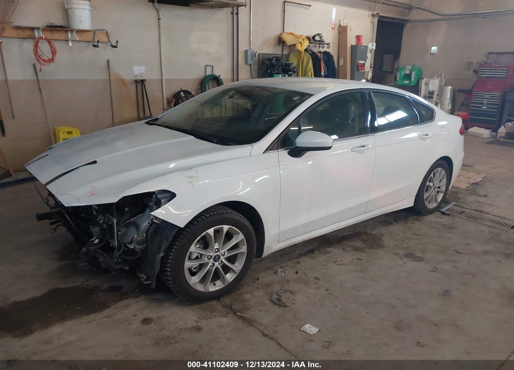 2019 FORD FUSION SE VIN: 3FA6P0HD7KR230575