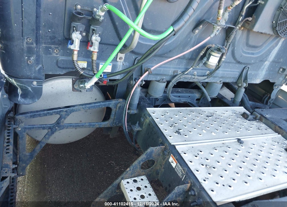 2018 FREIGHTLINER CASCADIA 125 VIN: 1FUJGLDR0JLJK3526