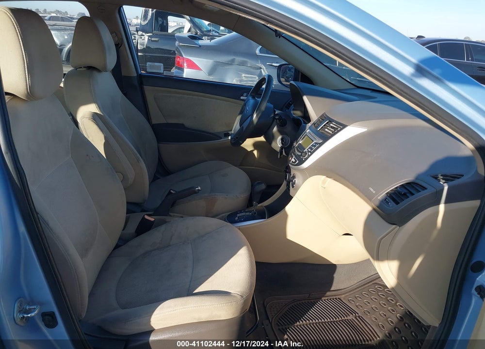 2013 HYUNDAI ACCENT GLS VIN: KMHCT4AE0DU538200