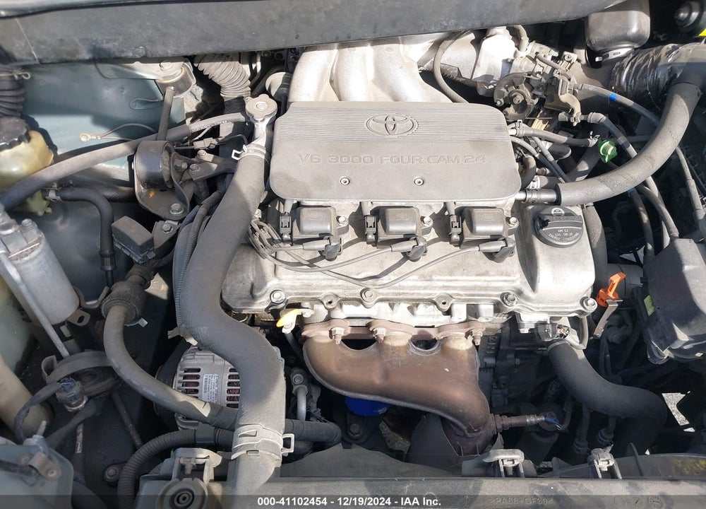 2000 TOYOTA SIENNA LE VIN: 4T3ZF13C2YU243883