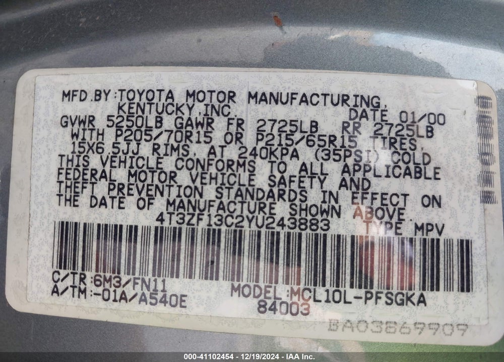 2000 TOYOTA SIENNA LE VIN: 4T3ZF13C2YU243883