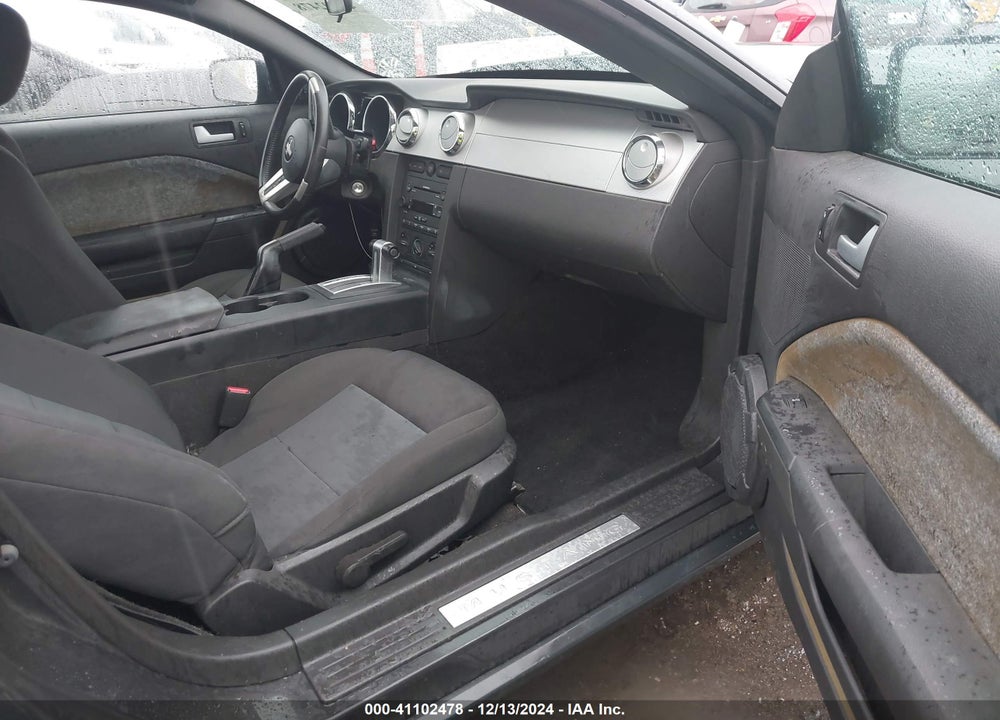 2007 FORD MUSTANG V6 DELUXE/V6 PREMIUM VIN: 1ZVFT80N475247172
