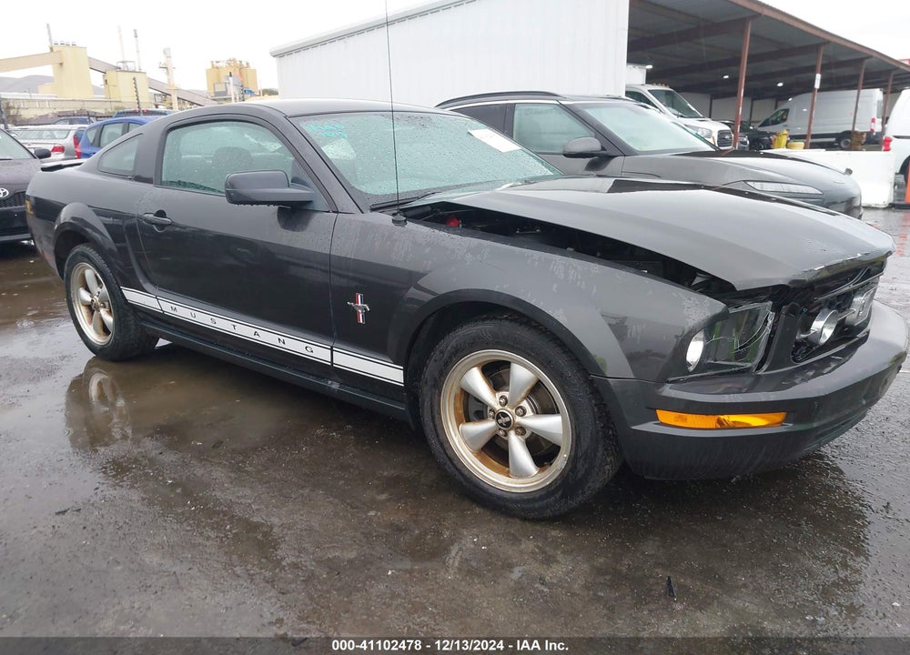 2007 FORD MUSTANG V6 DELUXE/V6 PREMIUM VIN: 1ZVFT80N475247172