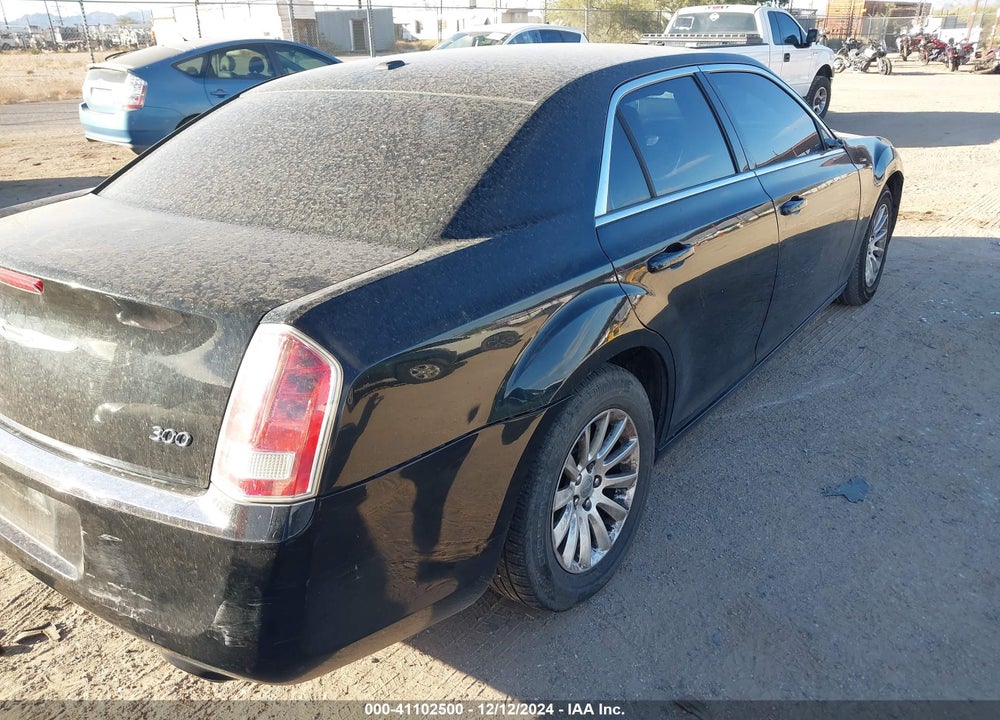 2013 CHRYSLER 300 MOTOWN VIN: 2C3CCAAG8DH569268